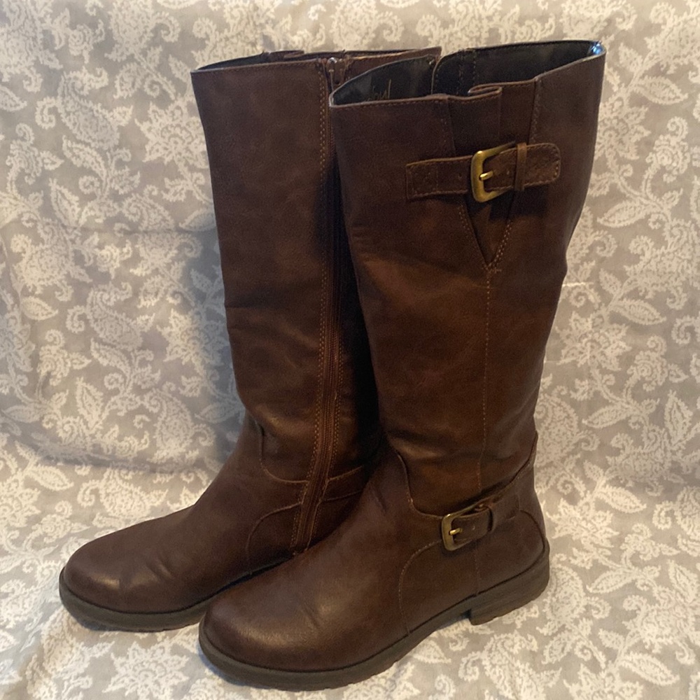 Natural Soul All Thru comfort size 7.5 Brown